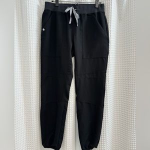 Black figs scrub pants size M - used